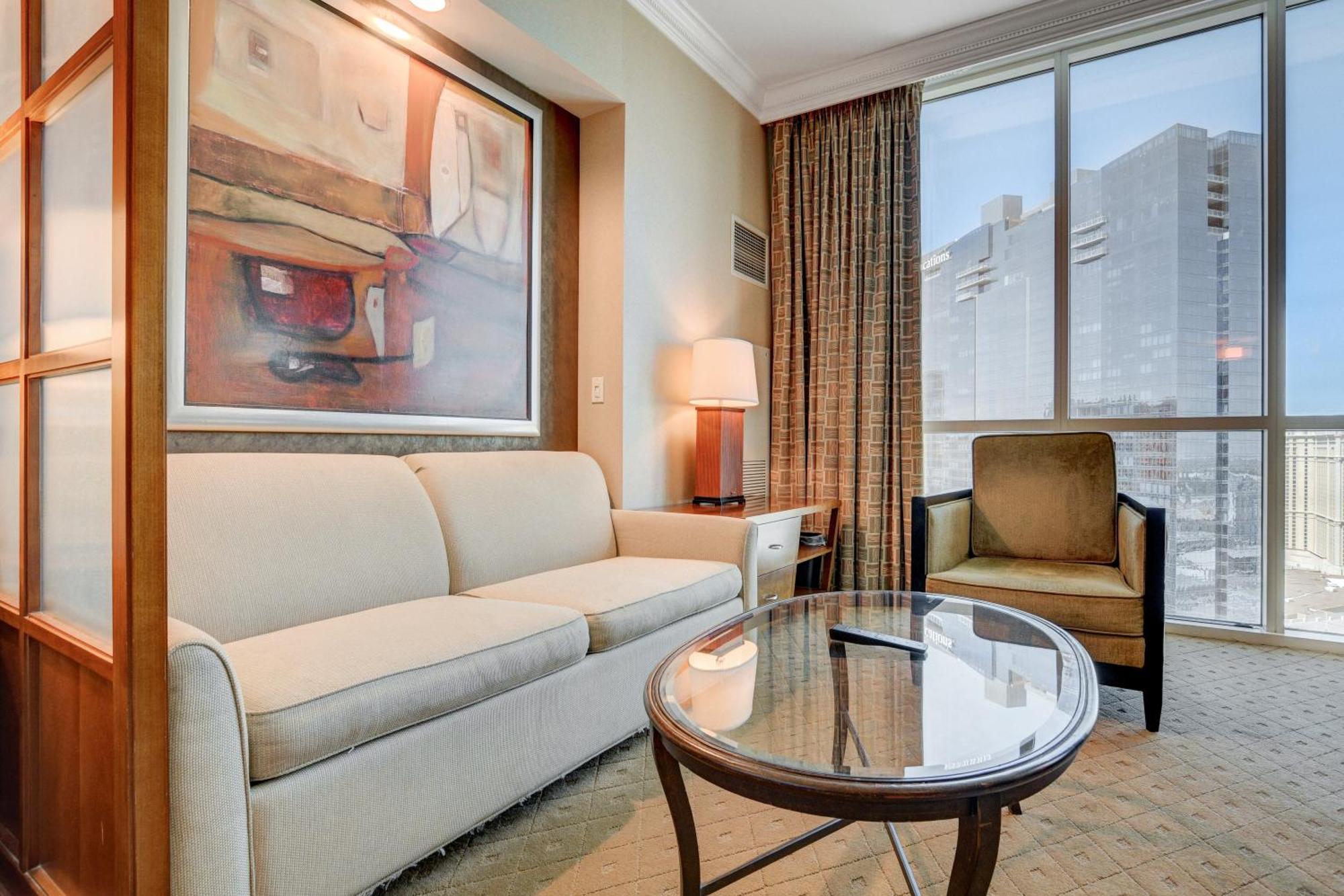 The Fantasy Suite Mgm Signature Pool View Las Vegas Exterior photo