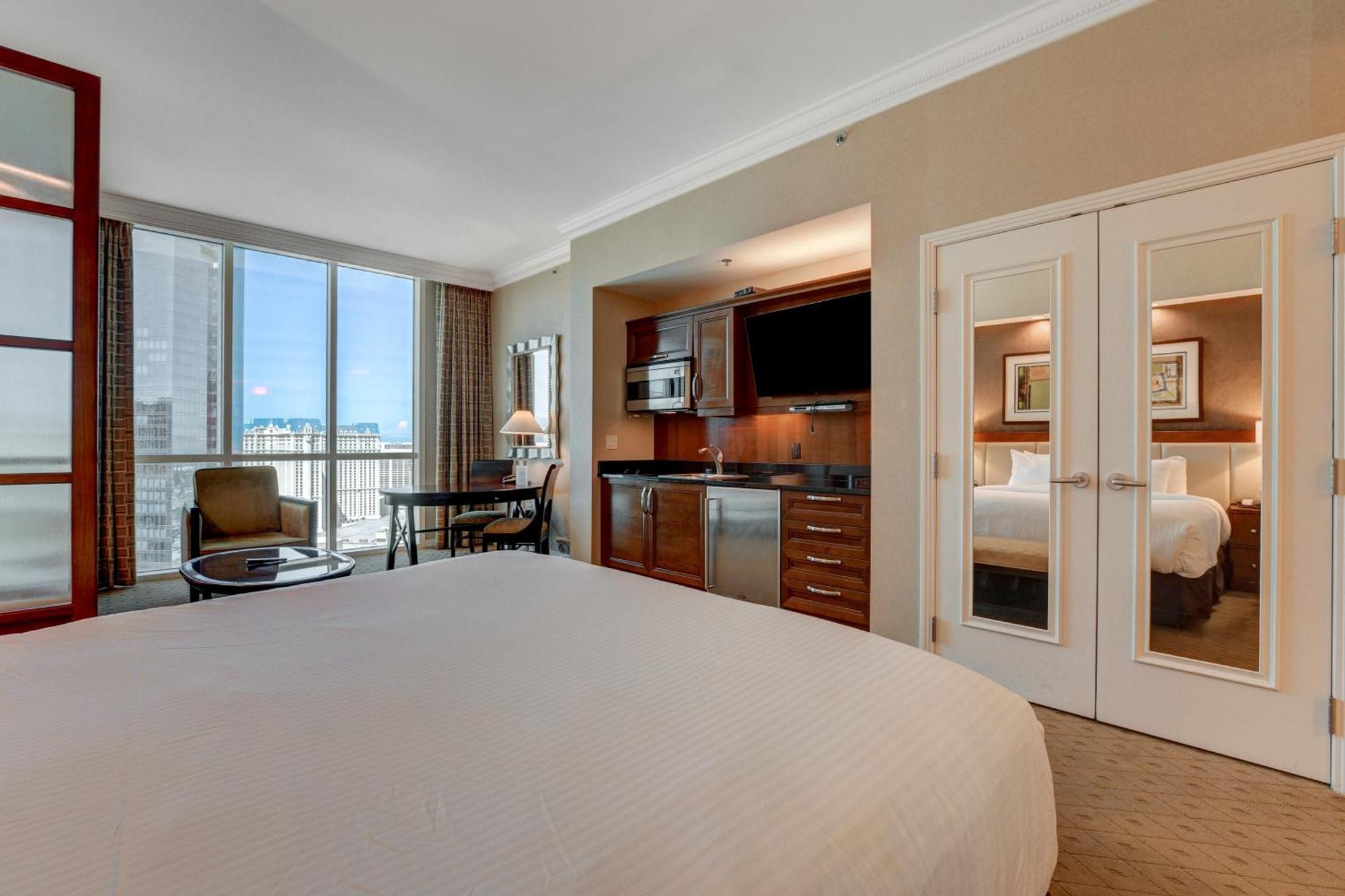 The Fantasy Suite Mgm Signature Pool View Las Vegas Exterior photo