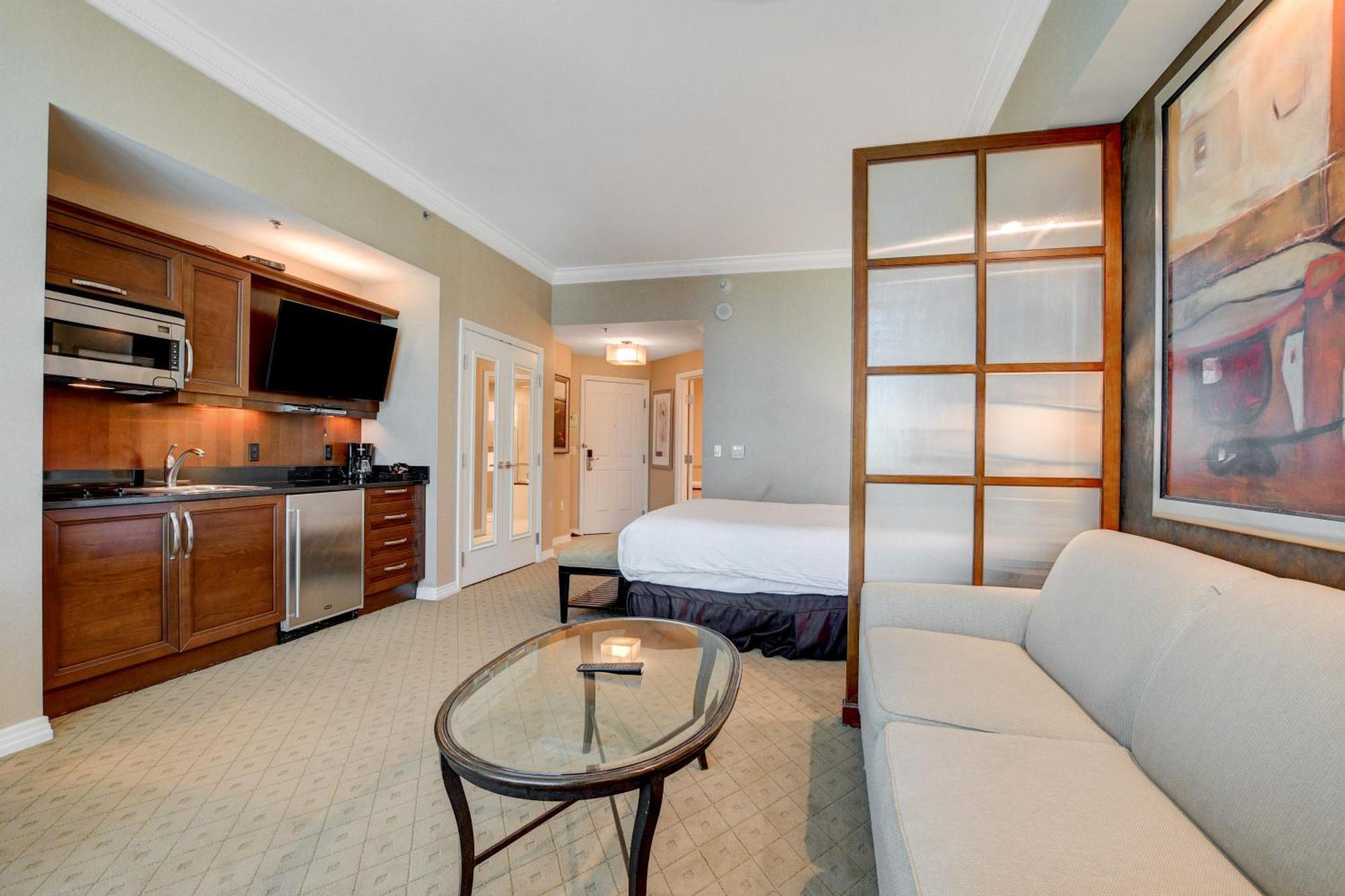 The Fantasy Suite Mgm Signature Pool View Las Vegas Exterior photo